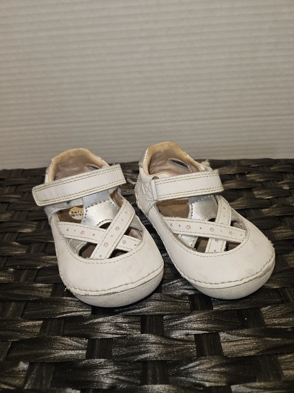 OshKosh B'gosh White and Silver Baby Mary Jane Sandals